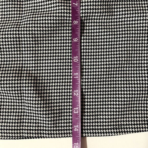 Forever 21 Houndstooth Mini Skirt Size S NWT - Picture 8 of 12